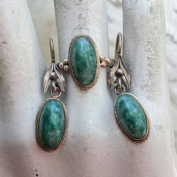 Vintage Russian USSR Sterling Silver Ural Green Listvenite Earrings & Ring Set